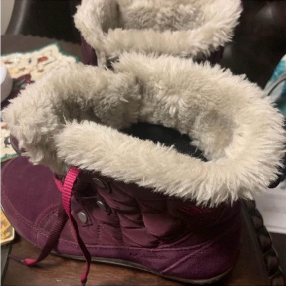 Columbia Women's Quilted Plum Winter Boots - Picture 3 of 5